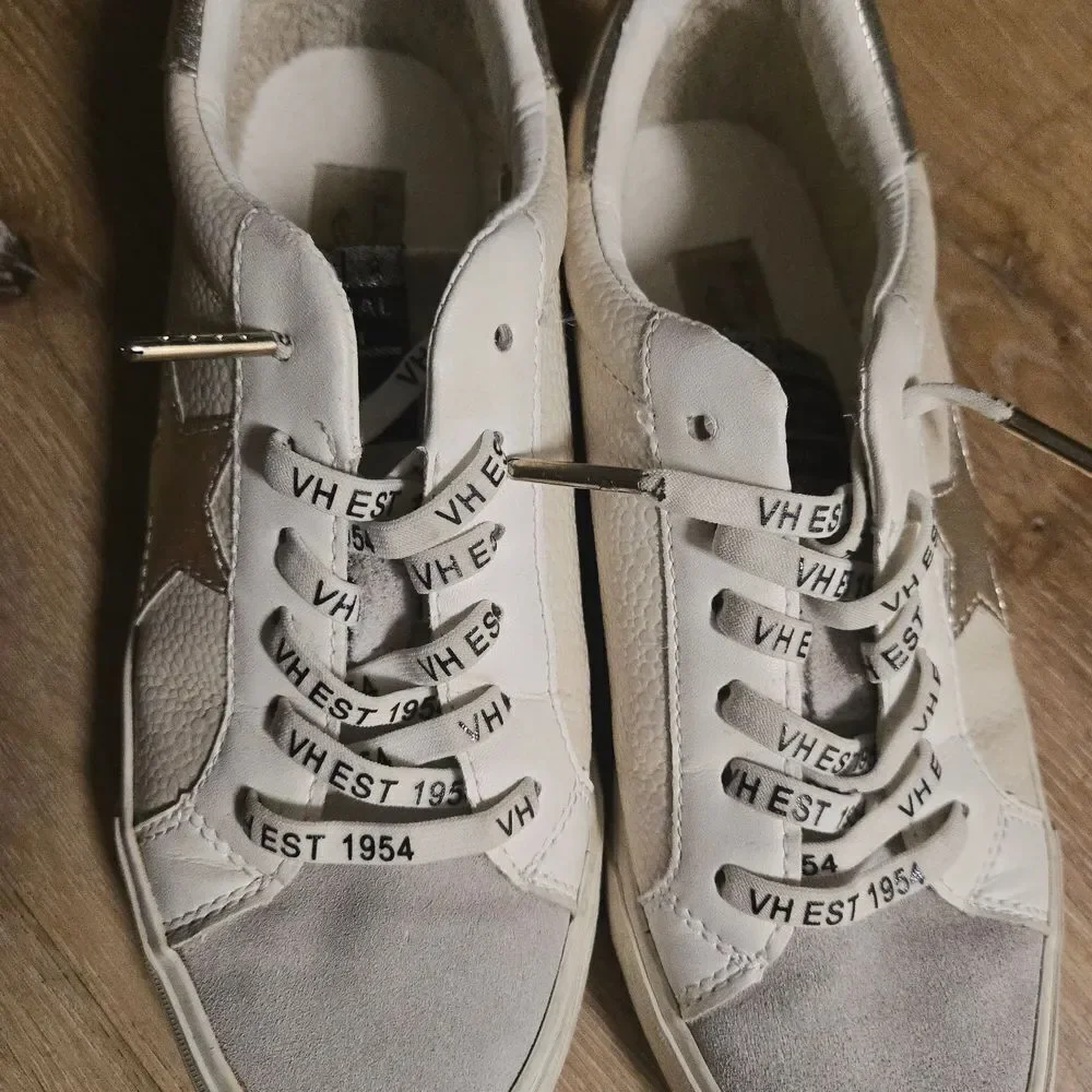 Vintage Havana Gray and White Flats with Gold Star
